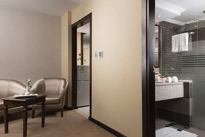 Room 11 of 63
