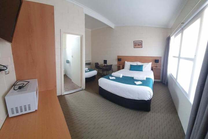 Room 29 of 67