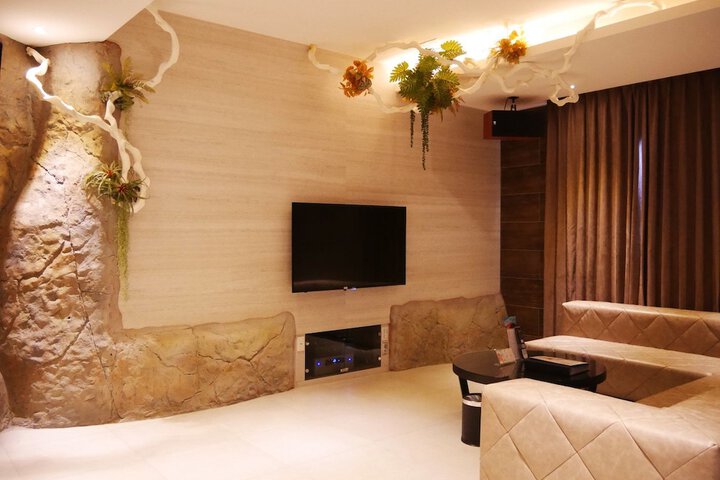 Room 29 of 55
