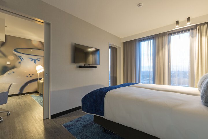Room 14 of 47