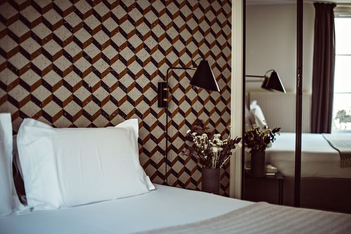 Room 16 of 89