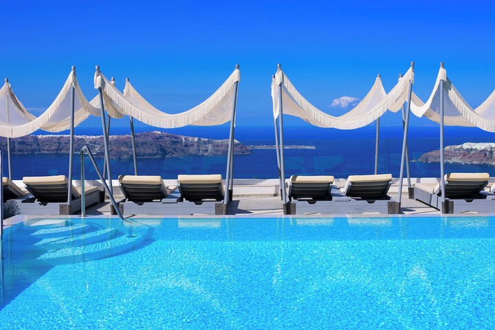 Pool 213 of 289