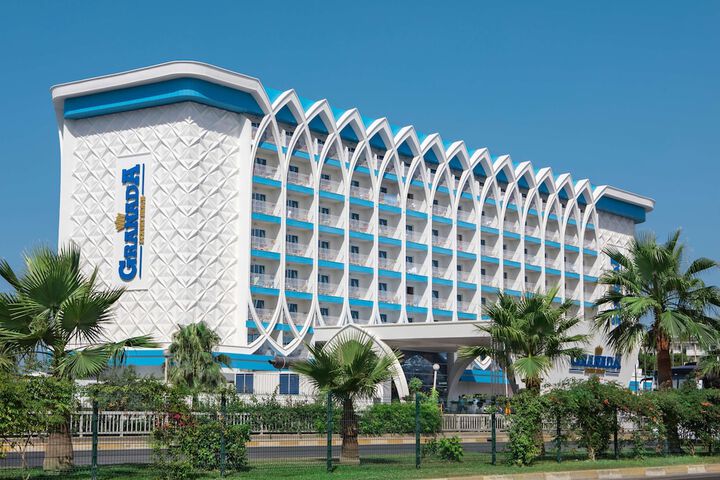 Hotel 155 of 160