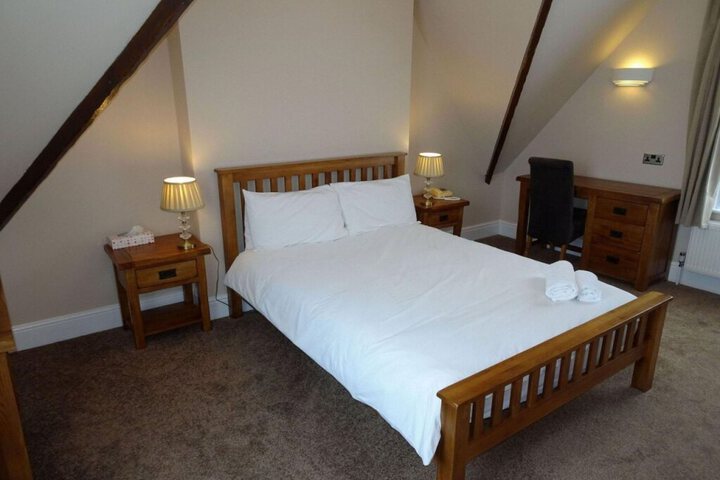 Hotel Suite Photo