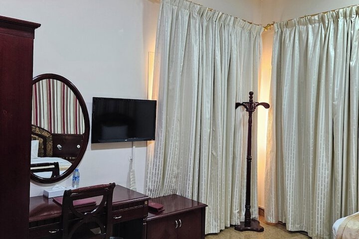 Room 22 of 46