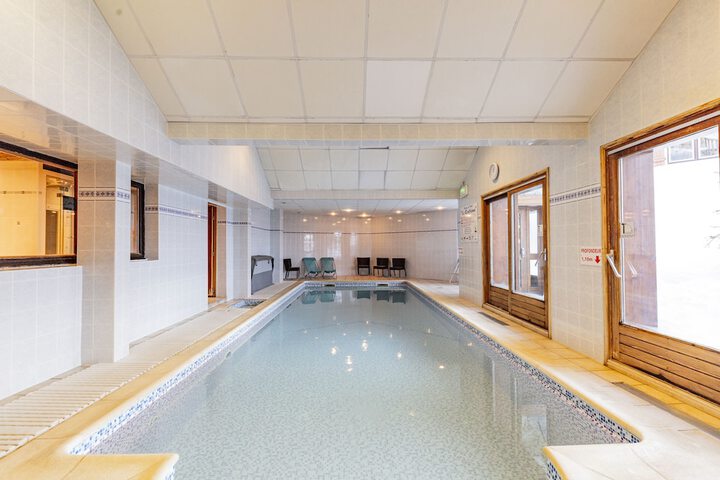 Pool 12 of 19