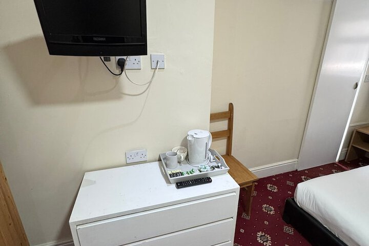 Room 36 of 71