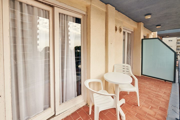 Terrace/Patio 17 of 38