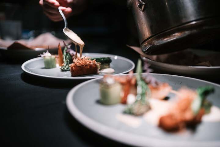 Dining 54 of 86
