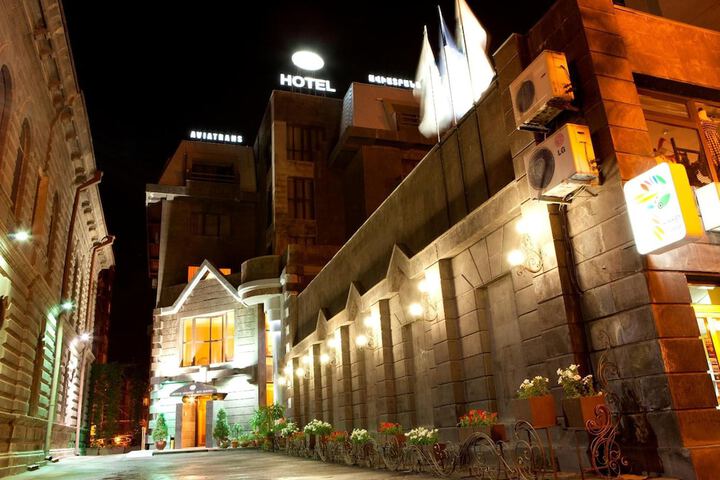 Hotel 50 of 51