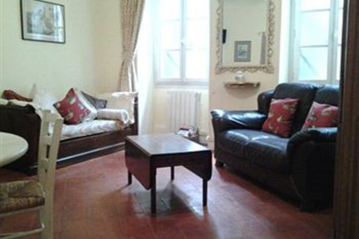 Room 33 of 36