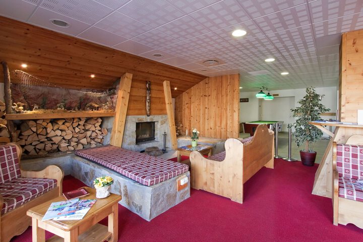 Hotel Interior 3 of 18