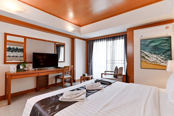 Room 13 of 89