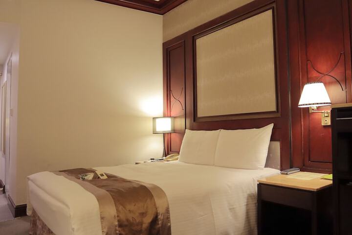Room 36 of 72