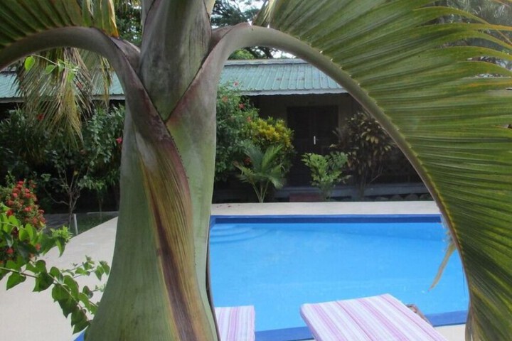 Pool 6 of 17