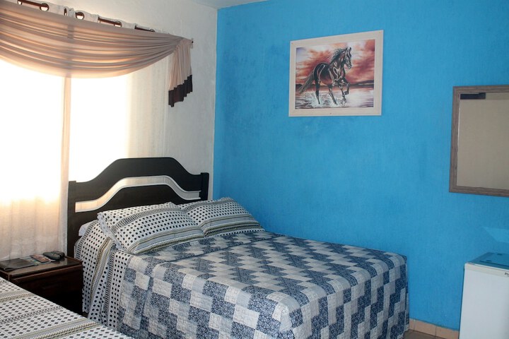 Room 4 of 17