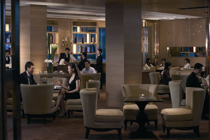 Dining 110 of 129