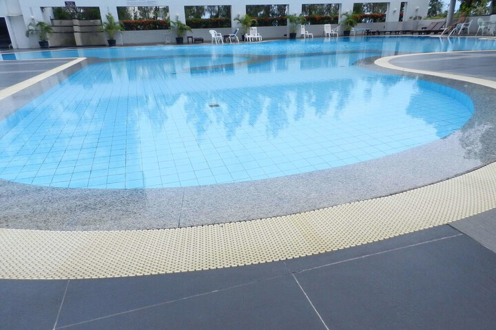 Pool 192 of 259