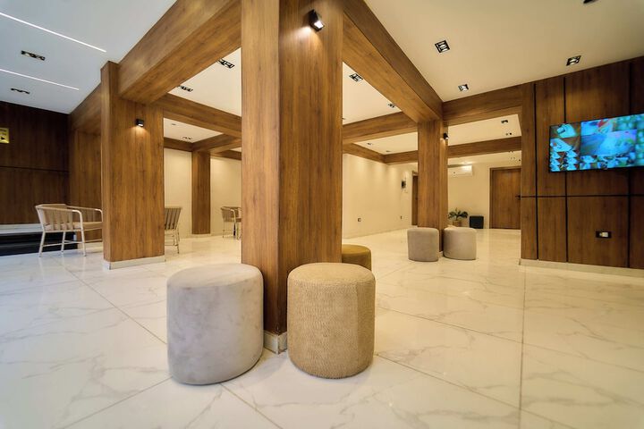 Hotel Interior 10 of 174