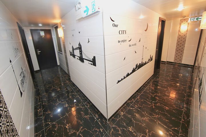 Ballroom/Hall 111 of 119