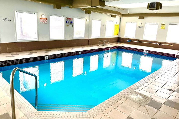 Pool 45 of 63