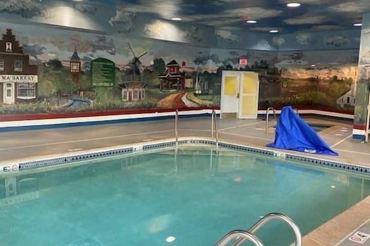 Pool 44 of 63