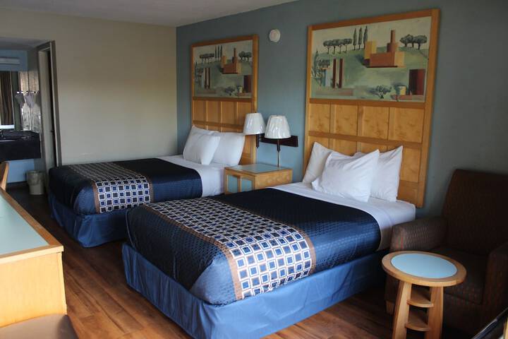 2 Double Beds (4 of 19)