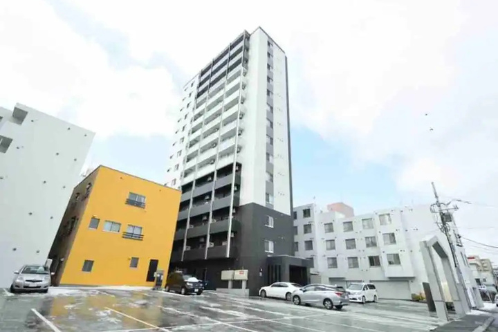 H Sun Court Hongo-Dori Garden Hills 706