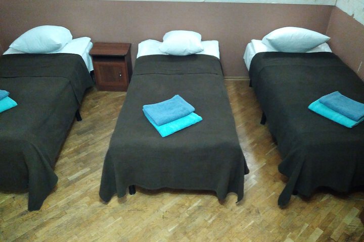 Room 14 of 18