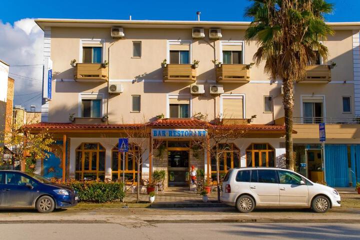 Hotel 9 of 23