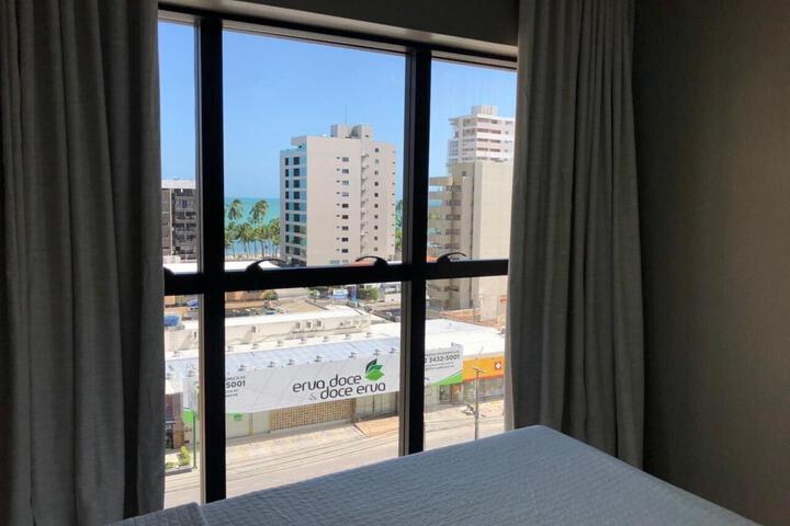 Room 17 of 46