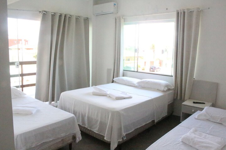 Room 6 of 19