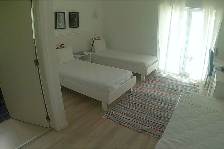 Room 7 of 39