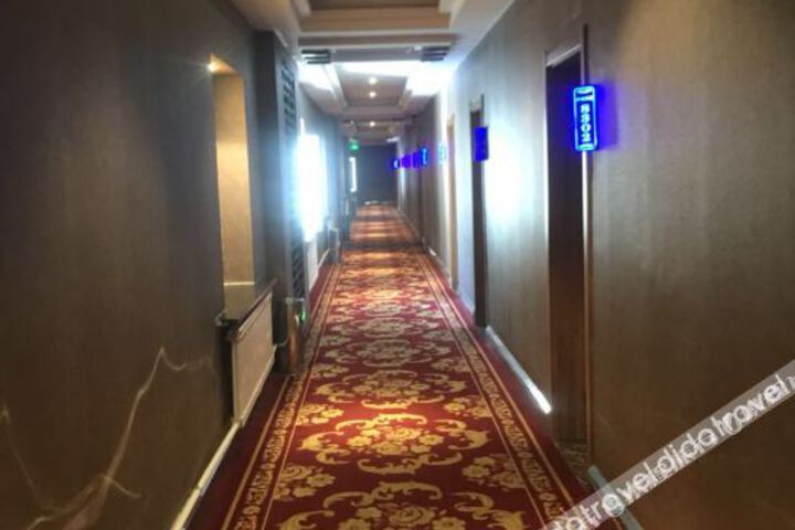 Hotel Interior 21 of 29