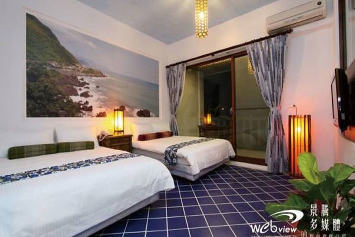 Room 28 of 73