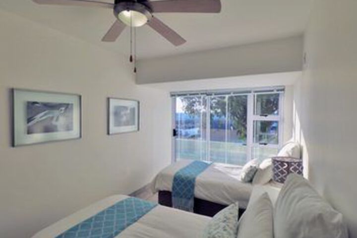 Room 9 of 29