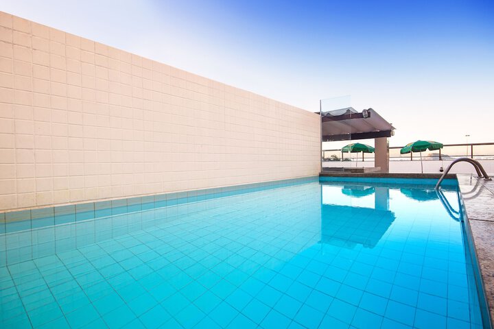 Pool 31 of 55