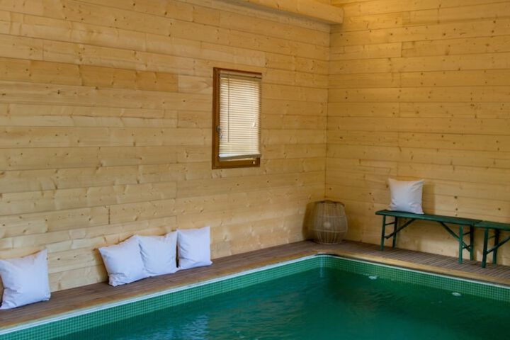 Hotel with Pool