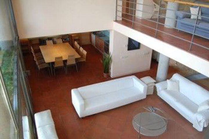 Room 13 of 19