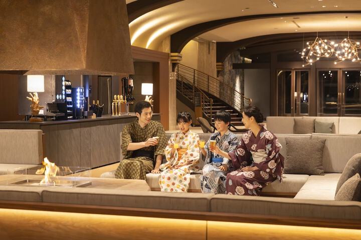 Hotel Lobby