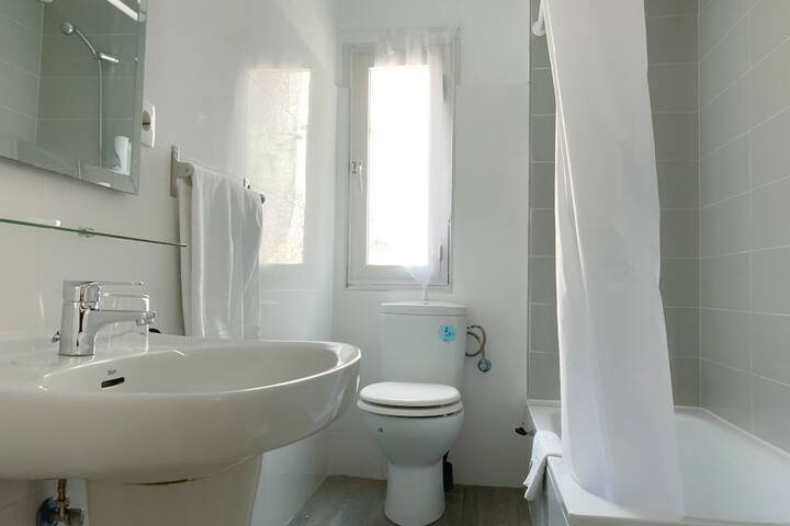 Bath Photo