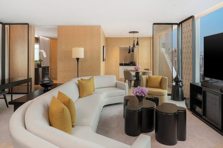Room 45 of 140