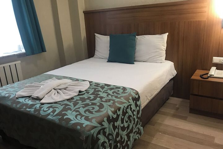 Room 21 of 40