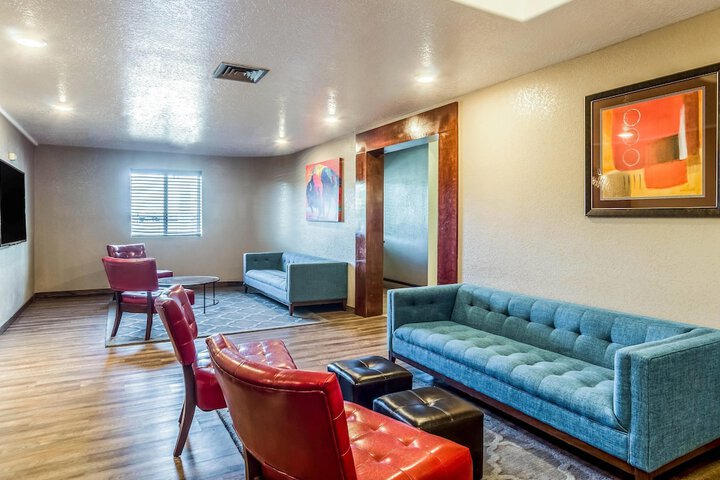 Lobby Photos