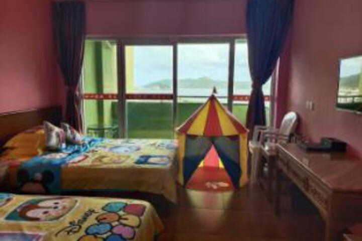 Room 22 of 23