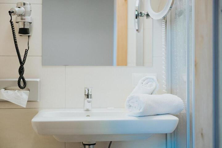 General 80 of 100