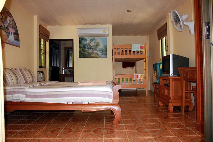 Room 30 of 58