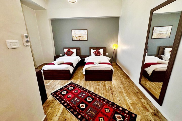 Room 46 of 114