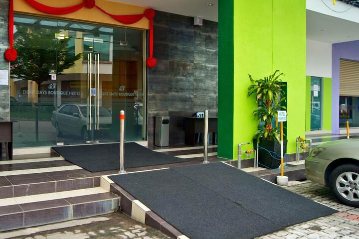 Hotel 26 of 26