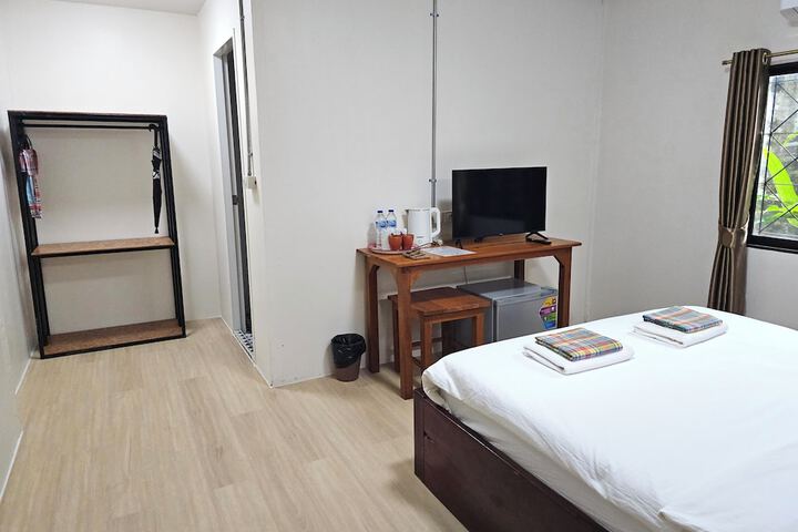 Room 40 of 92